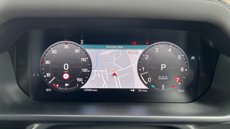 Land Rover Defender 2.0 P300 X-Dynamic SE 90 3dr Auto Petrol Estate